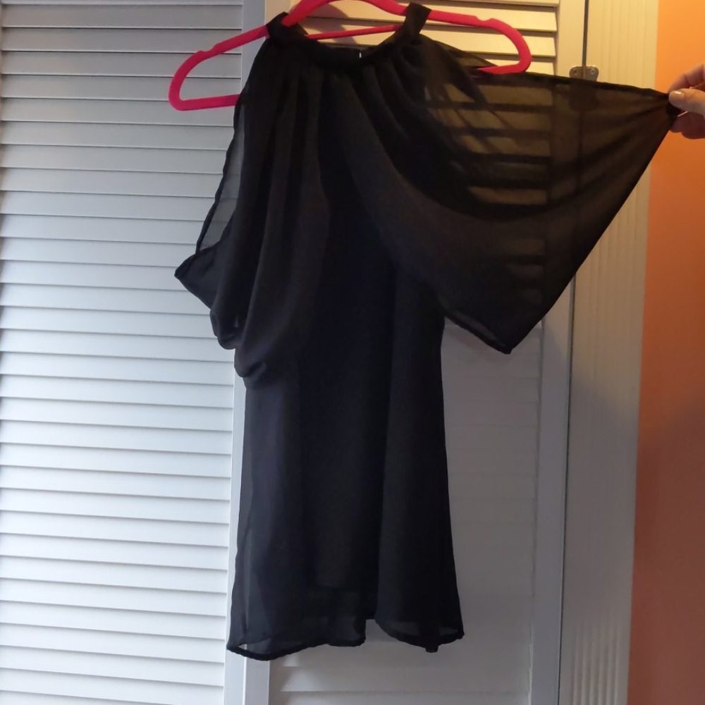 Blouse with over sleeves